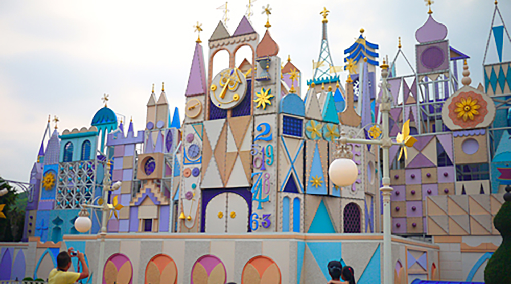 https://d3r8gwkgo0io6y.cloudfront.net/upload/Fantasy Land01.jpg